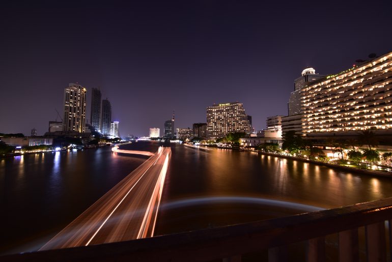สะพานตากสิน โรงแรม